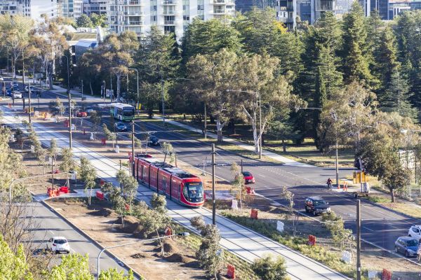 1_GeneralImage_Tram.jpg